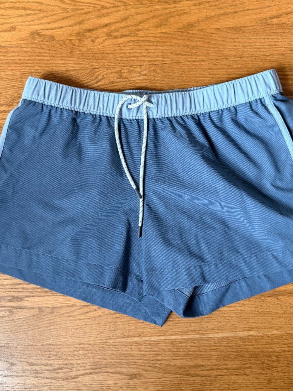 FreeFly shorts with pockets and drawstring